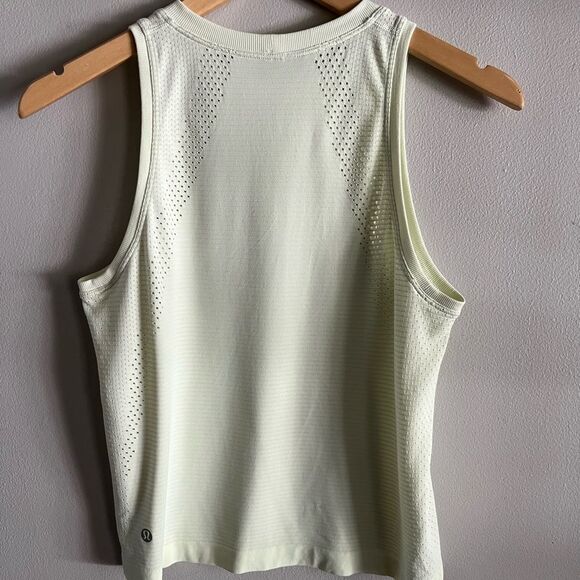 Lululemon Light Green Mesh Racerback Tank Top XS S Athletic Yoga Run - Picture 7 of 9